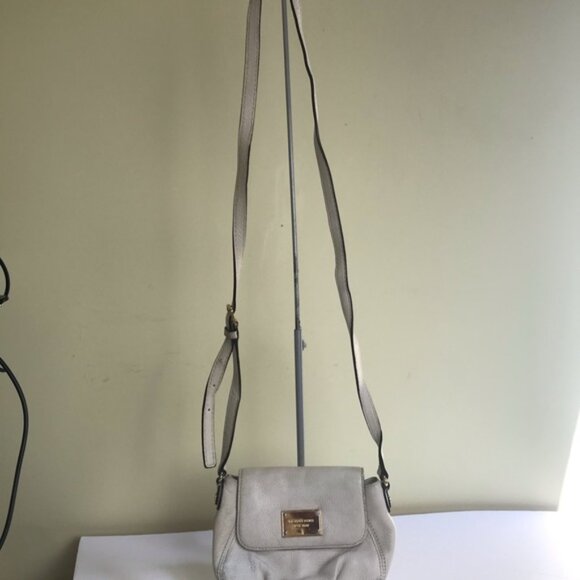 Michael Kors Pebble Leather Small Crossbody Shoulder Bag Mini Handbag White Gold - Picture 2 of 16